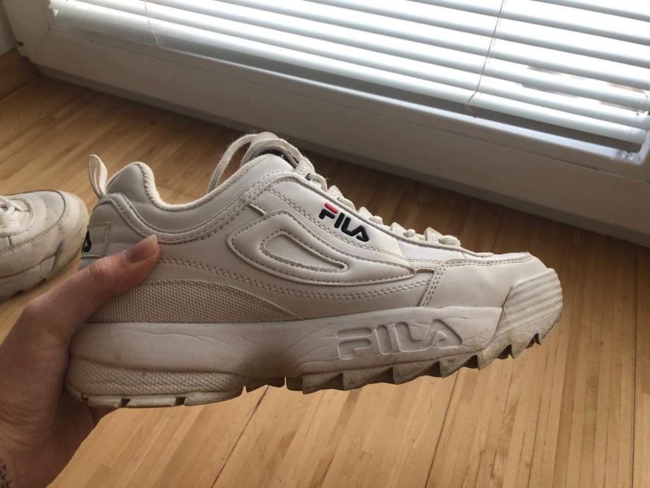 fila cena