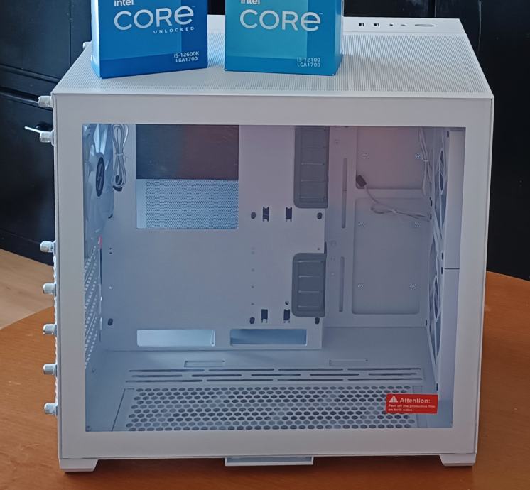 Lian Li O11 air mini ATX mid tower računalniško ohišje