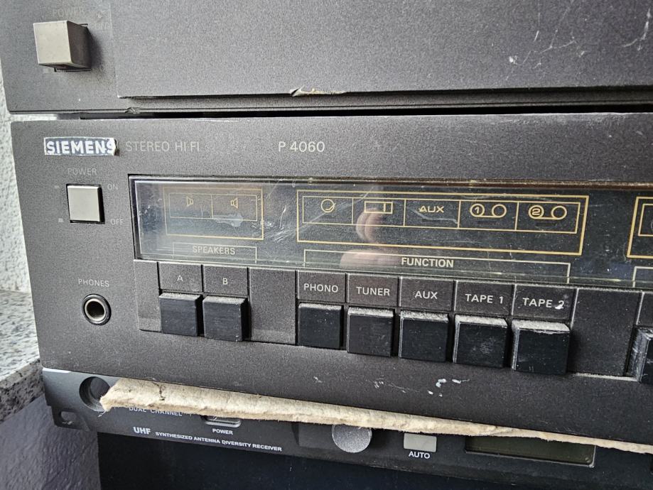 RIZ K4020 kasetofon 2 kom in RIZ P4060 ojačevalec ZA REZERVNE DELE