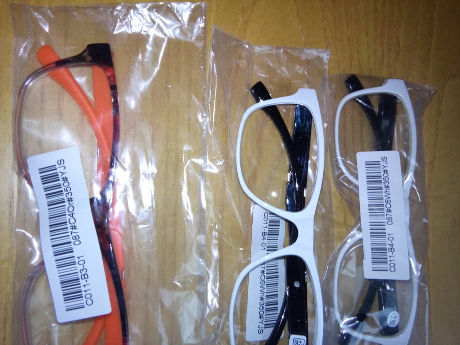 Prodam dvojna nova očala za simbolično ceno