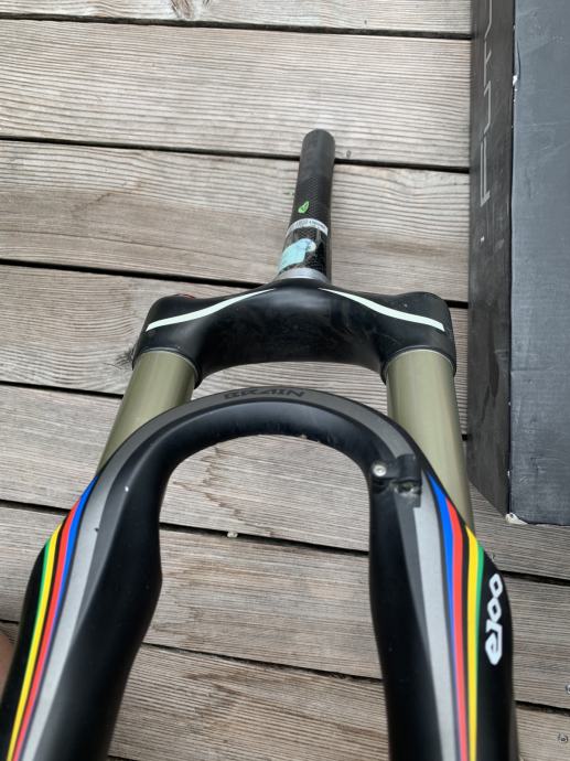 SPECIALIZED BRAIN FUTURE SHOCK E100 (Fox, Rock Shox)