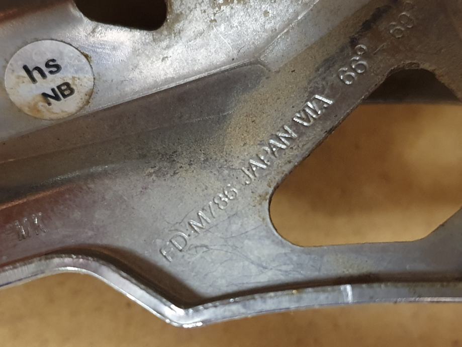 FD-M786 Double Plateaux Dérailleur Avant Shimano Deore XT FD-M786 - Double Plateau, Tirage Double, Collier 34,9 Mm - Neuf FD-M786 Pour VTT