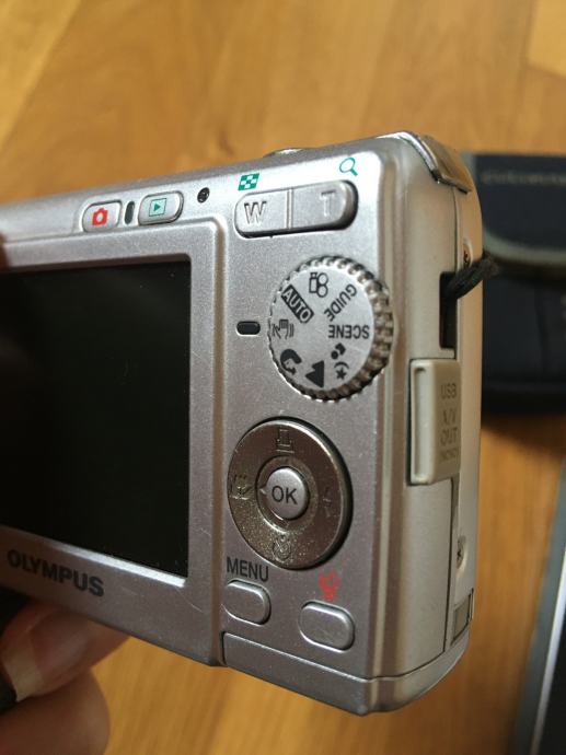 Olympus FE180 s torbico