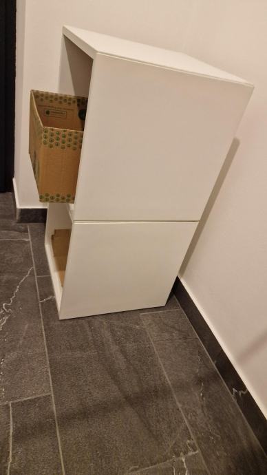 Ali Regal Rapi KOCKA (regal ali polica) IKEA BELI 35X35X35 CM