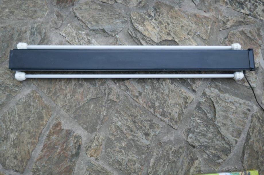 Konzola (nosilec) za sijalke JUWEL NEON T5  45W-895mm (pokvarjena)