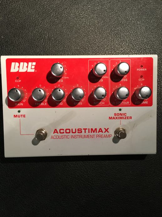 BBE Acustimax Sonic Maximizer - DI box - za akustične inštrumente