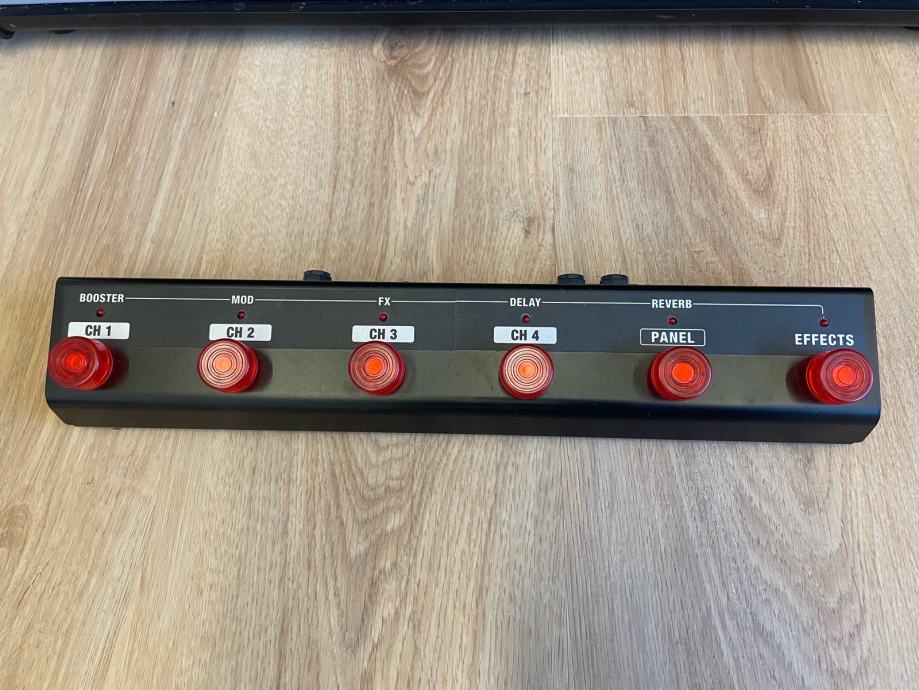 Boss Katana 100/2x12 mk2 + GAFC footswitch