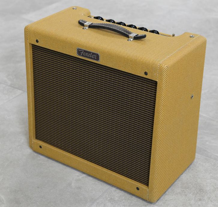 Fender Blues Junior Lacquered Tweed