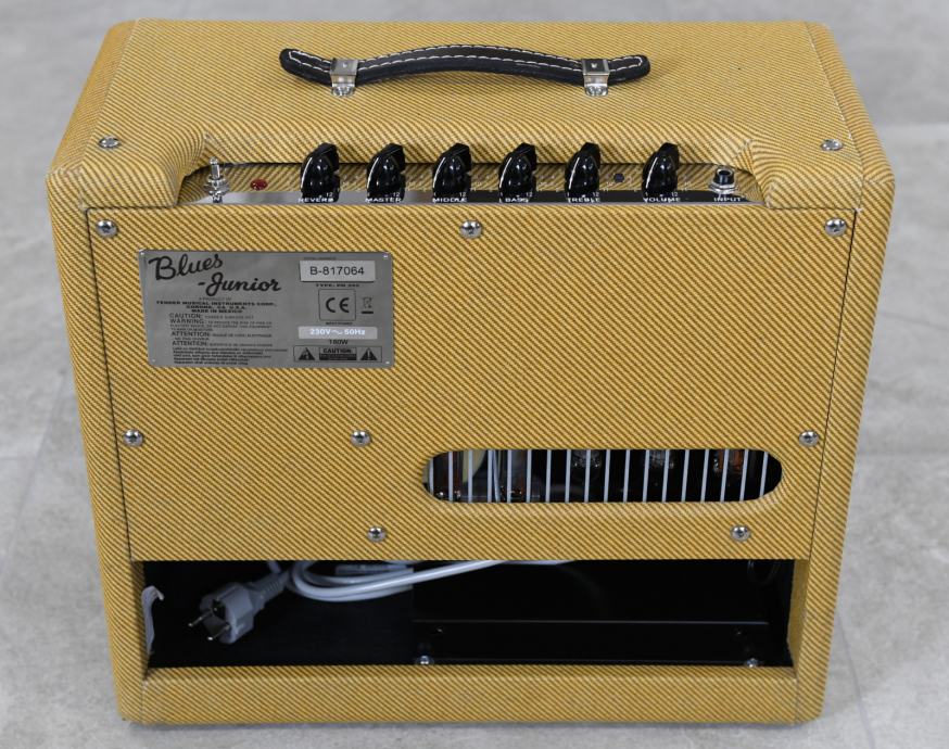 Fender Blues Junior Lacquered Tweed