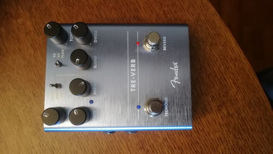 Pedale Effetto Fender Tre-Verb - Riverbero E Tremolo Digitale Per Chitarra