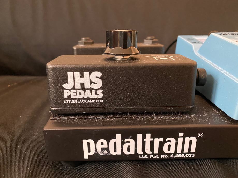 JHS Pedals Little Black Amp Box pasivni atenuator