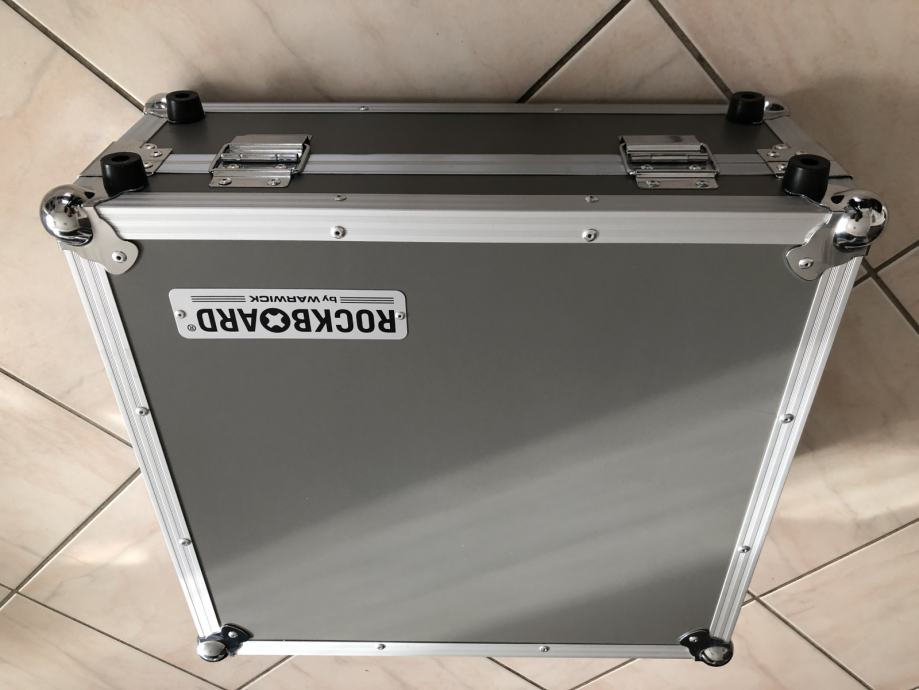 RockBoard Club Pedalboard with Flight Case