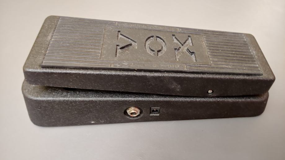 Pedale Effetto Wah Wah Per Chitarra VOX V845 - Iconico Effetto Crybaby, Alimentazione 9V