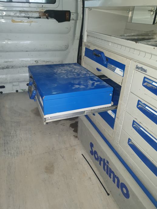SORTIMO POTUJOČA DELAVNICA, TRANSPORTNA OPREMA