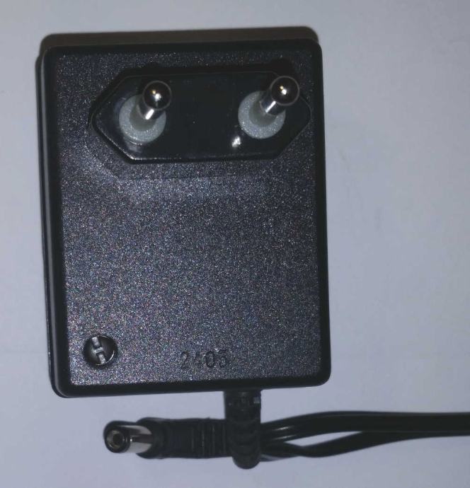 9V 500mA AC-DC adapter, napajalnik, polnilec