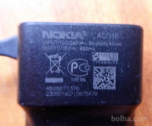 Prodam polnilec Nokia AC-11E original