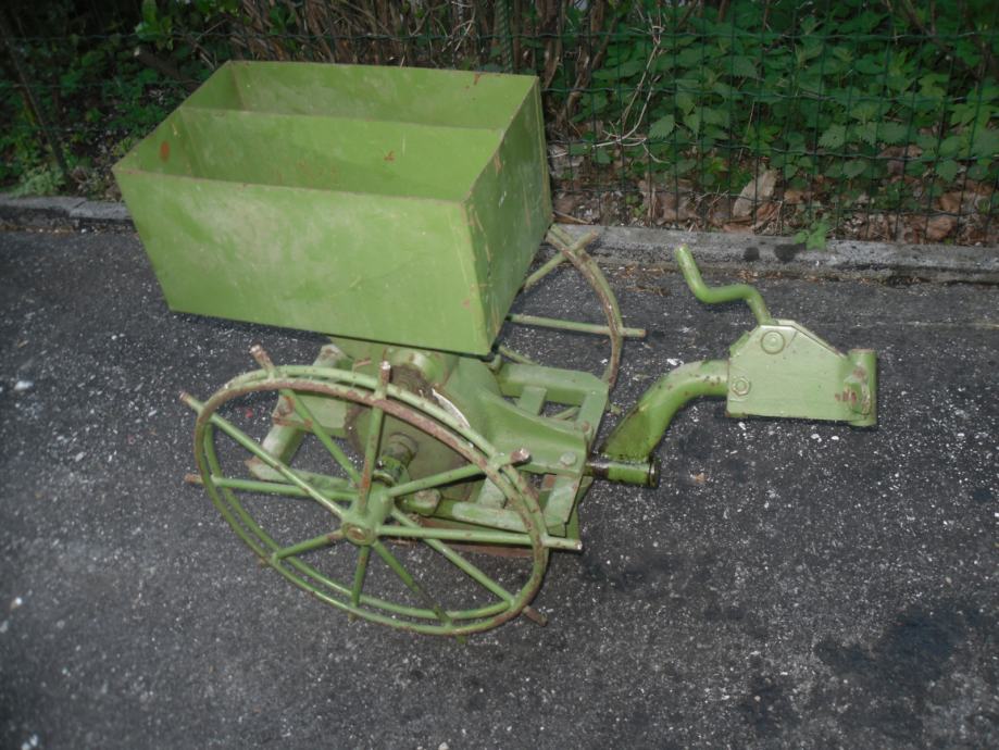 Prodam Priklju ke Za Motokultimotor HONDA 600 400 prodam-priklju-ke-za-motokultimotor-honda-600-400