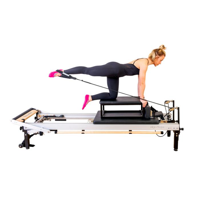 Pilates reformer za profesionalno rabo