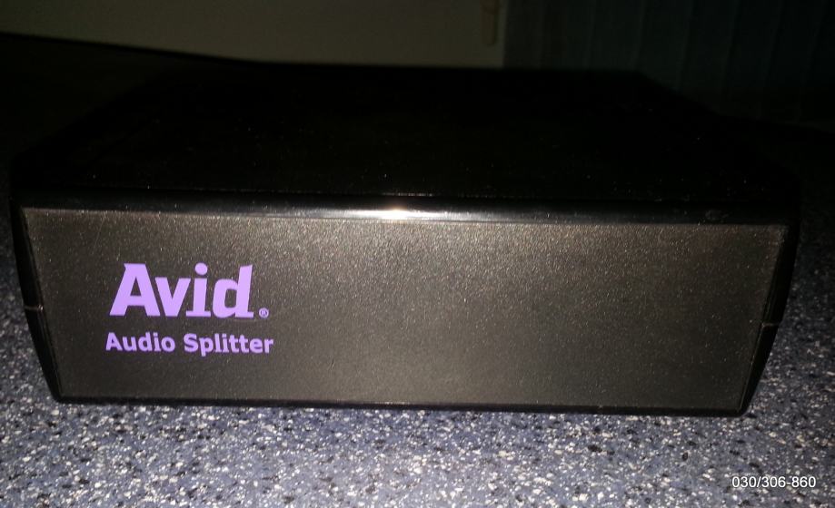 AVID PROFESIONALNI audio splitter