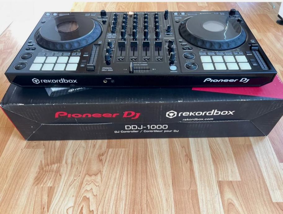 Pioneer DDJ1000 Profesionalni DJ kontroler Rekordbox 4kanalni (črn)