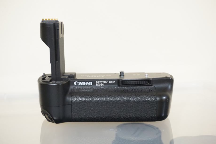 canon 5d battery grip baterijsko držalo