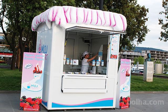 kiosk za prodajo sladoleda
