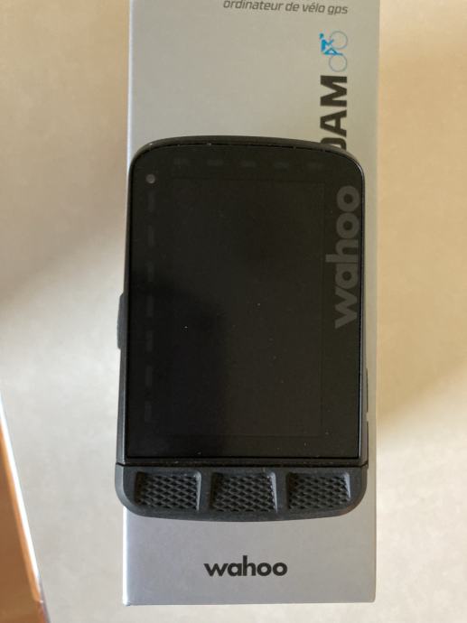 wahoo elemnt roam cena