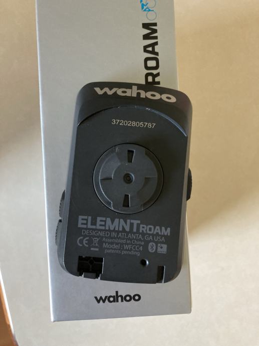 wahoo elemnt roam cena