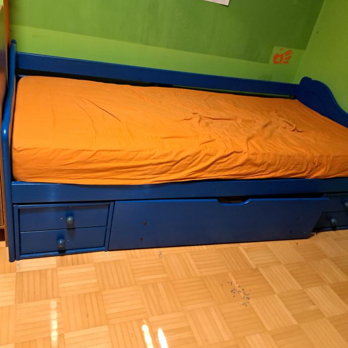 postelja - 90 x 200