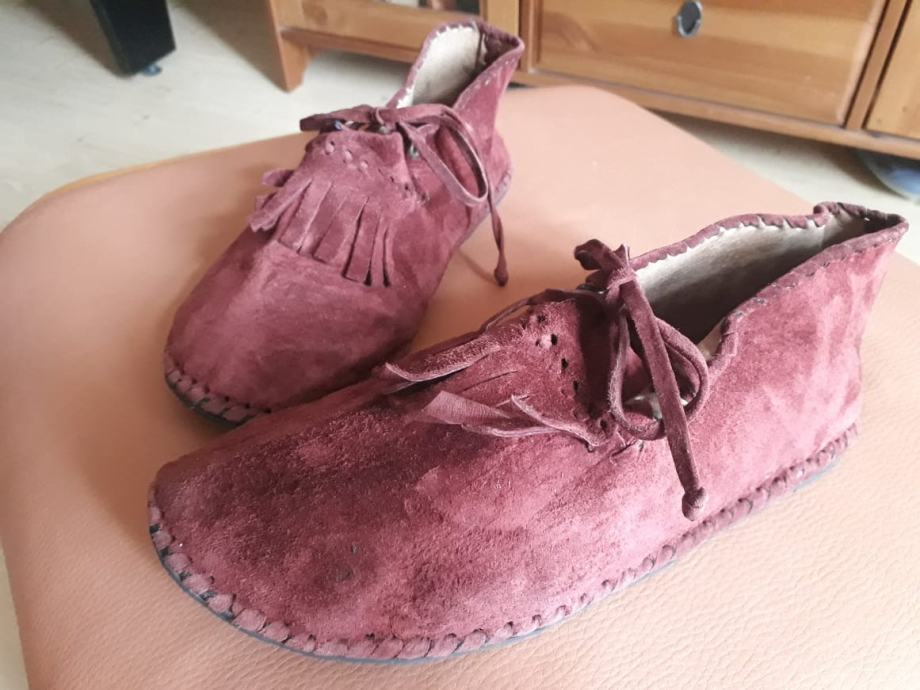 ročno izdelani usnjeni čevlji