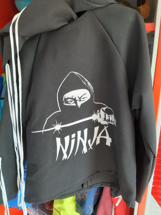 Kostum Ninja