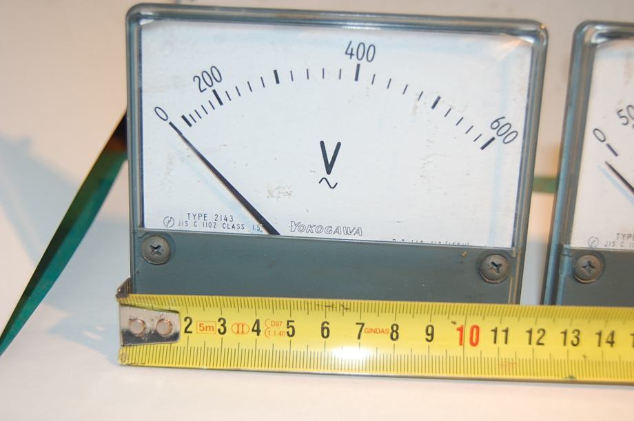 Voltmeter Japan