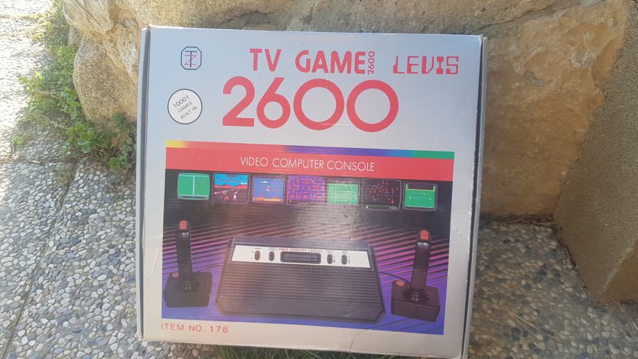 2600 VIDEO COMPUTER CONSOLE TV game levis, igralna konzola igrica