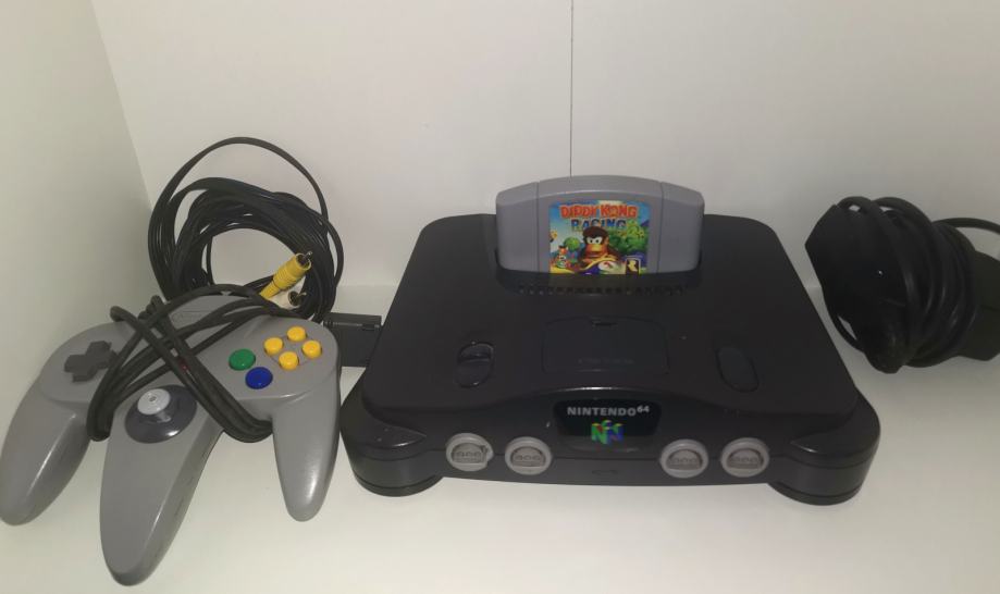 Nintendo 64 + 1 igra