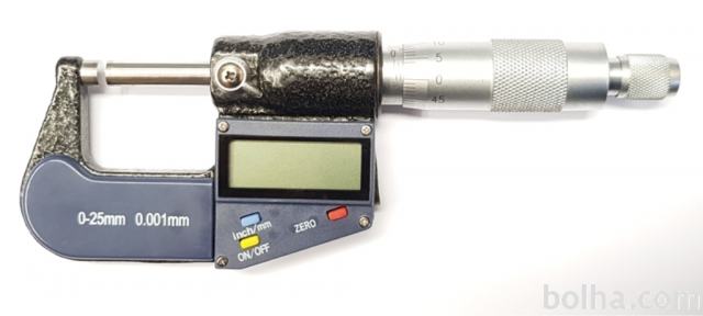Digitalni mikrometer 0-25 mm