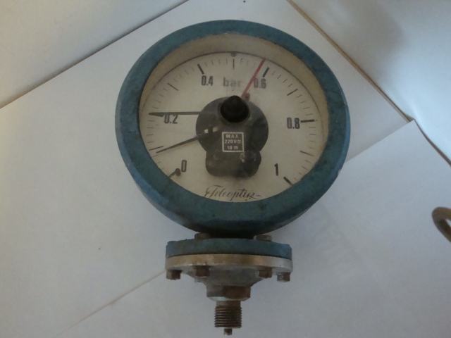 merilnik tlaka pritiska Teleoptik 0 do 1 bar premer 18 cm