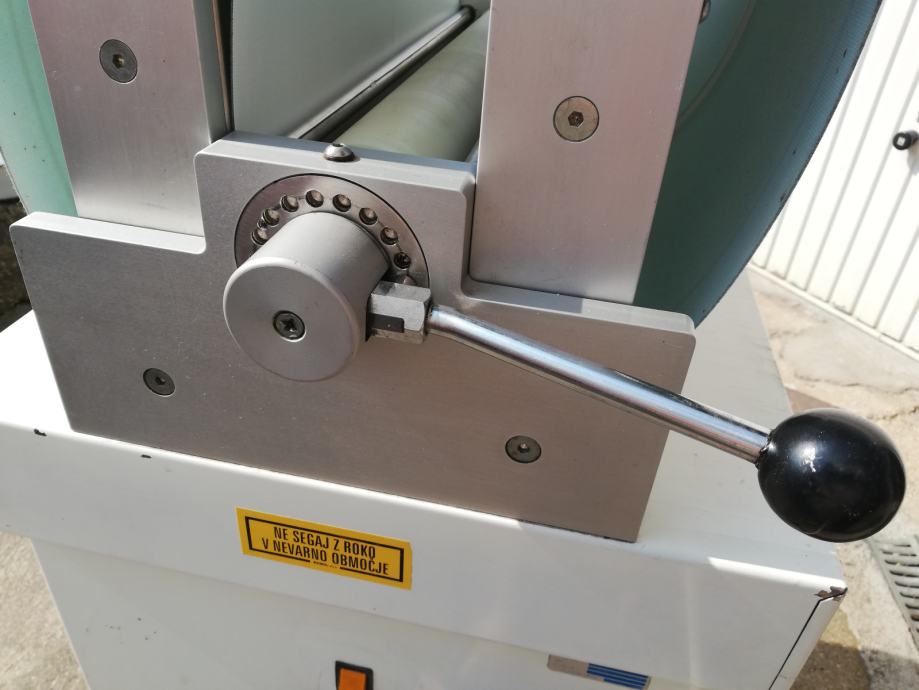 LAMINATOR ZA TESTO PIZZA GROUP