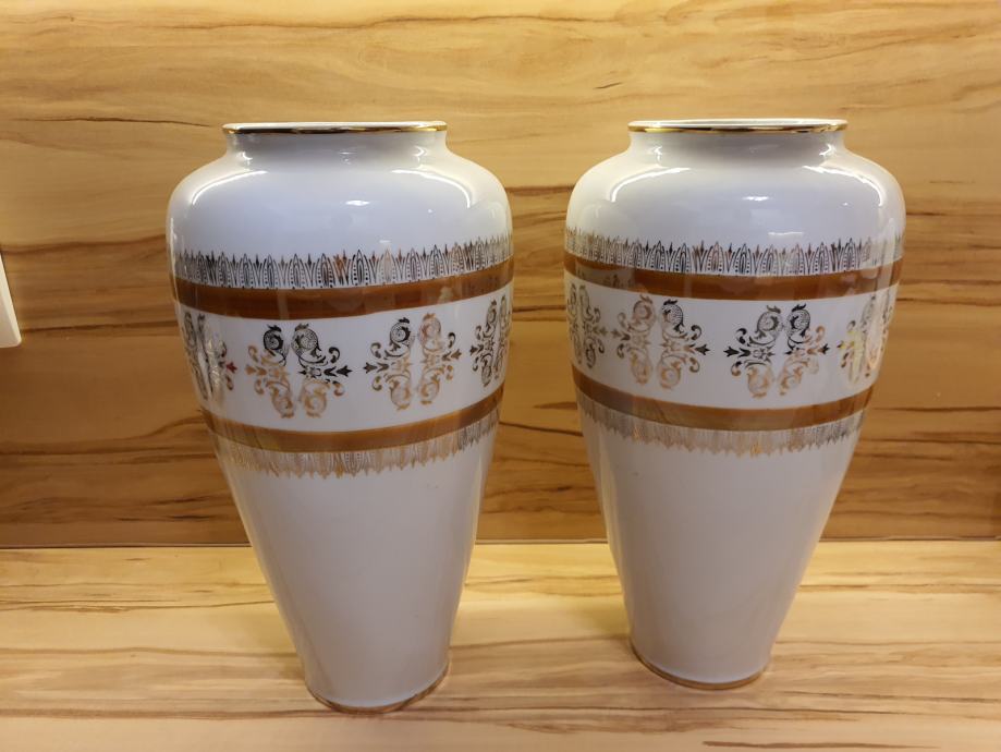 Vaza porcelan - Titov Veles - 2 kos