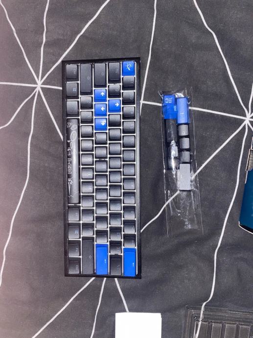 Ducky one 2 mini Cherry MX Red