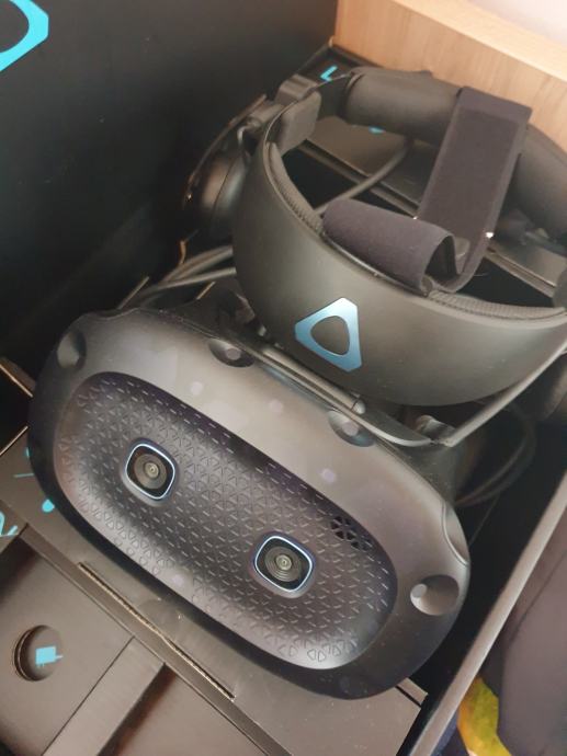 HTC Vive Cosmos Elite Virtualna očala VR