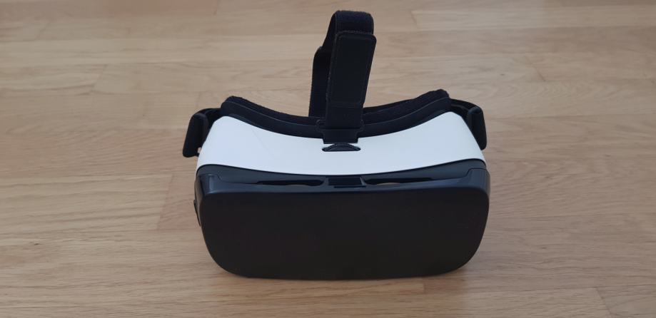 3D očala SAMSUNG GEAR VR SM-R322N