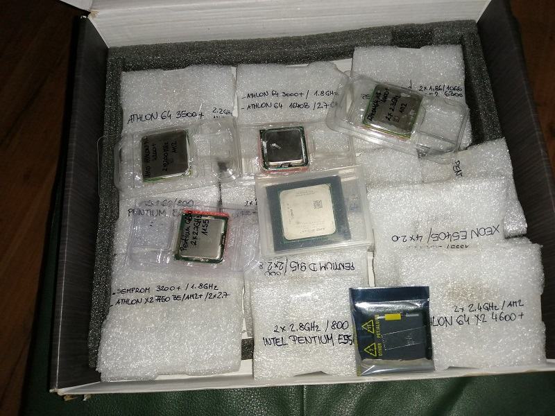 Procesorji AMD - INTEL (Athlon, Sempron, Core 2 duo, pentium, xeon)