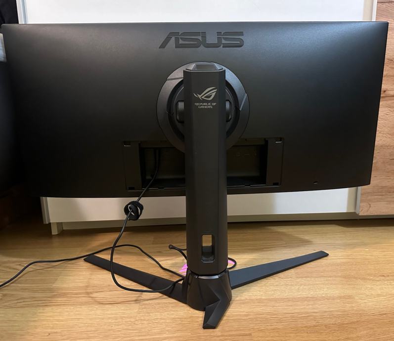 ASUS ROG Strix XG309CM