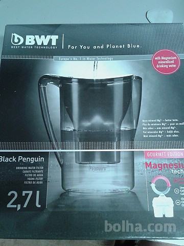 Nov vrč s filtrom za vodo BWT 2,7 l Black Penguin