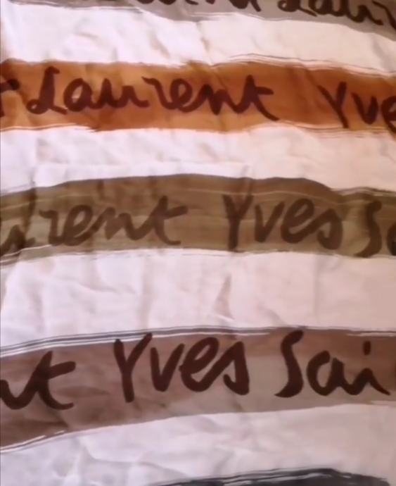Ruta Yves Saint Laurent svila, original