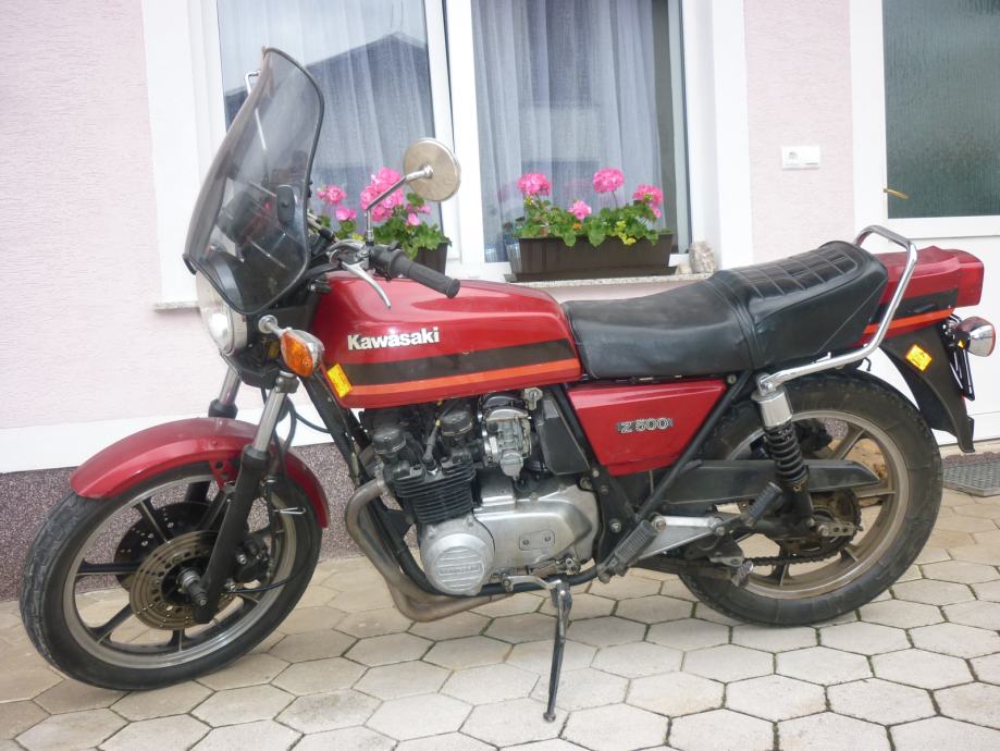 Kawasaki  497 cm3, 1982 l.
