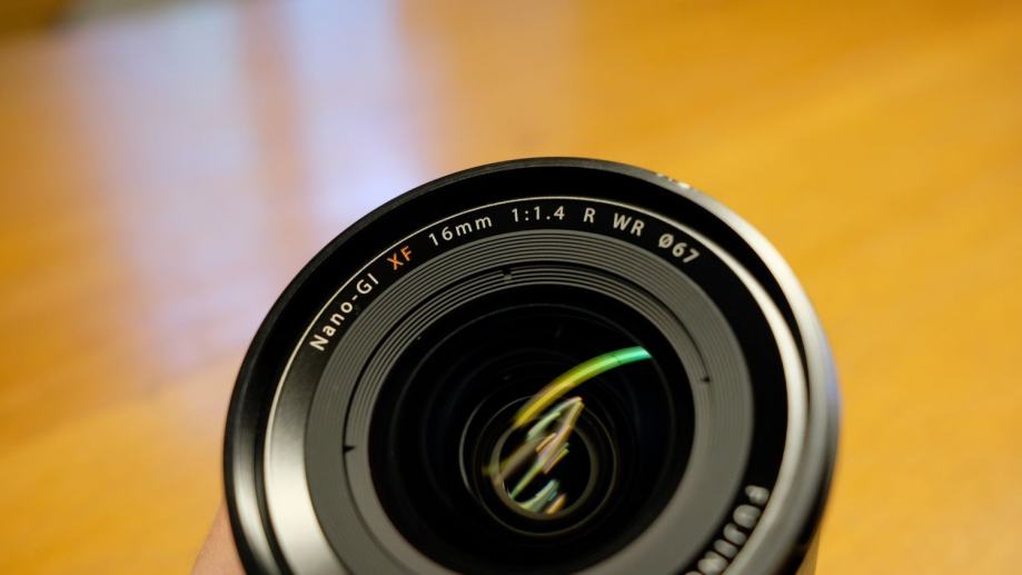 JJC Gegenlichtblende Schwarz für Fujifilm XF 16mm f/2.8 R WR Objektiv