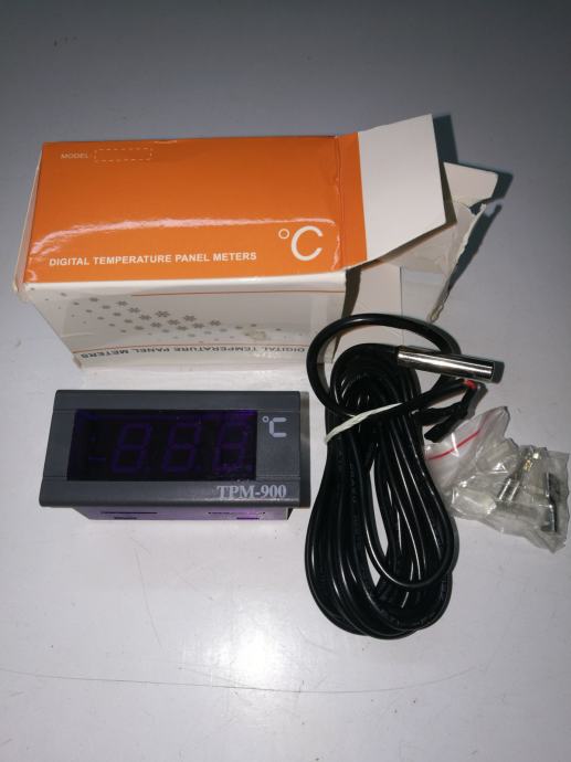 Digitalni merilnik, prikazovalnik temperature