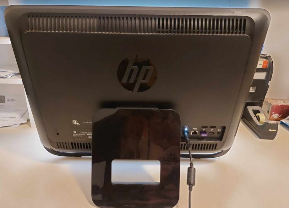 RAČUNALNIK HP PAVILION 20 ALL IN ONE PC, 20 ekran