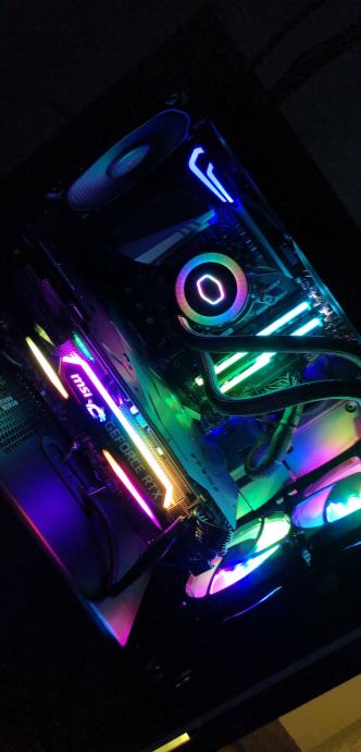 Gaming PC (i9-9900k water cooled, msi rtx 2080 gaming x trio, 16gb...)